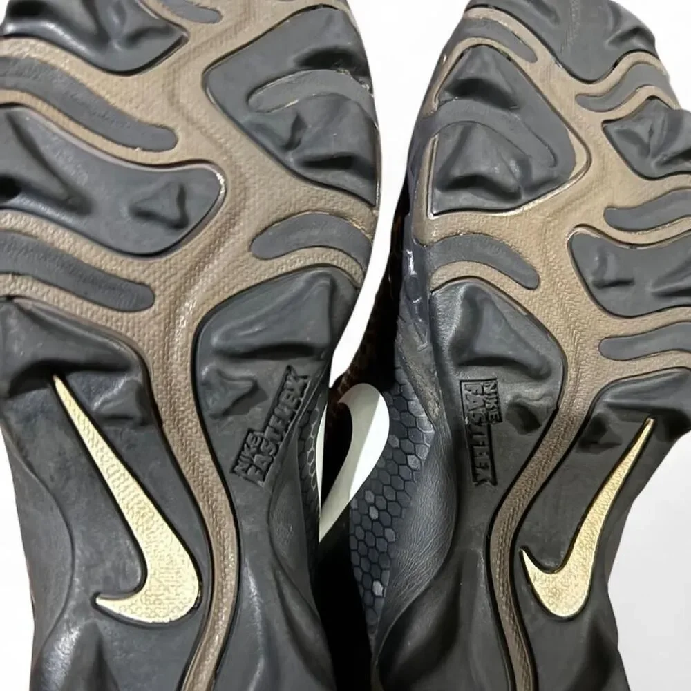 Nike Black Cleats Boy’s 6